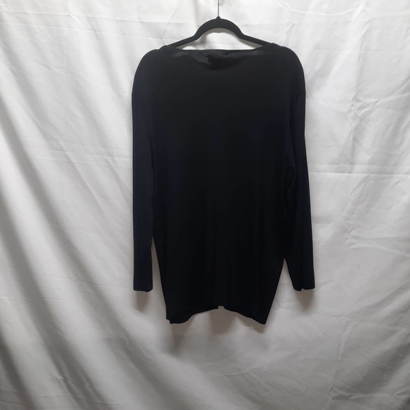 Finity Woman  Black lightweight stripe design along front cardigan 1Xt - Picture 2 of 5